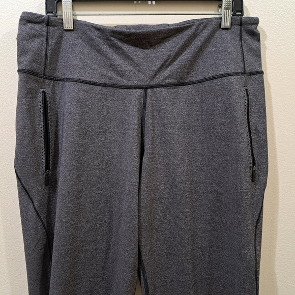 Lululemon jogger - Picture 6 of 8